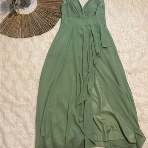 Elegant Green Women's Dress